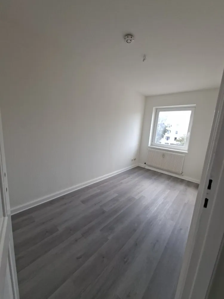 3 Zimmer Wohnung mit 55 m² in Lübeck – Bild 2