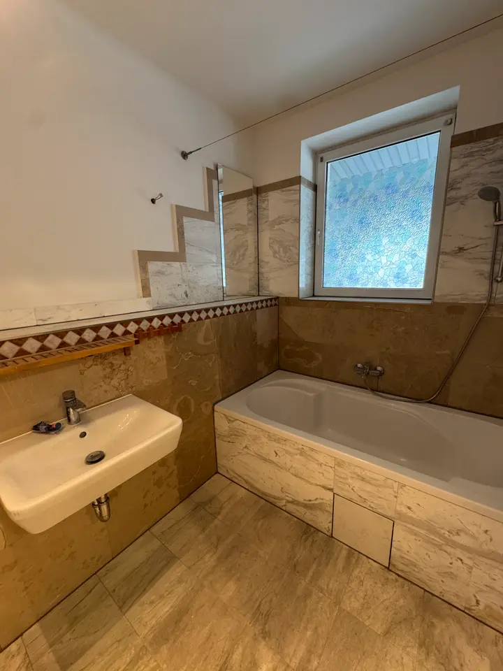 4 Zimmer Wohnung mit 145 m² in Berlin – Bild 9