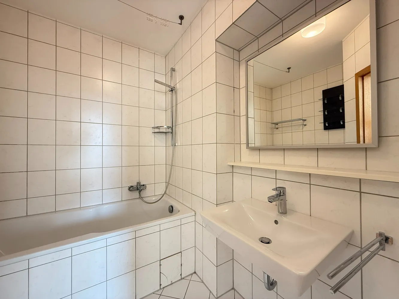 4 room apartment with 102 m² in Essen – Photo 3
