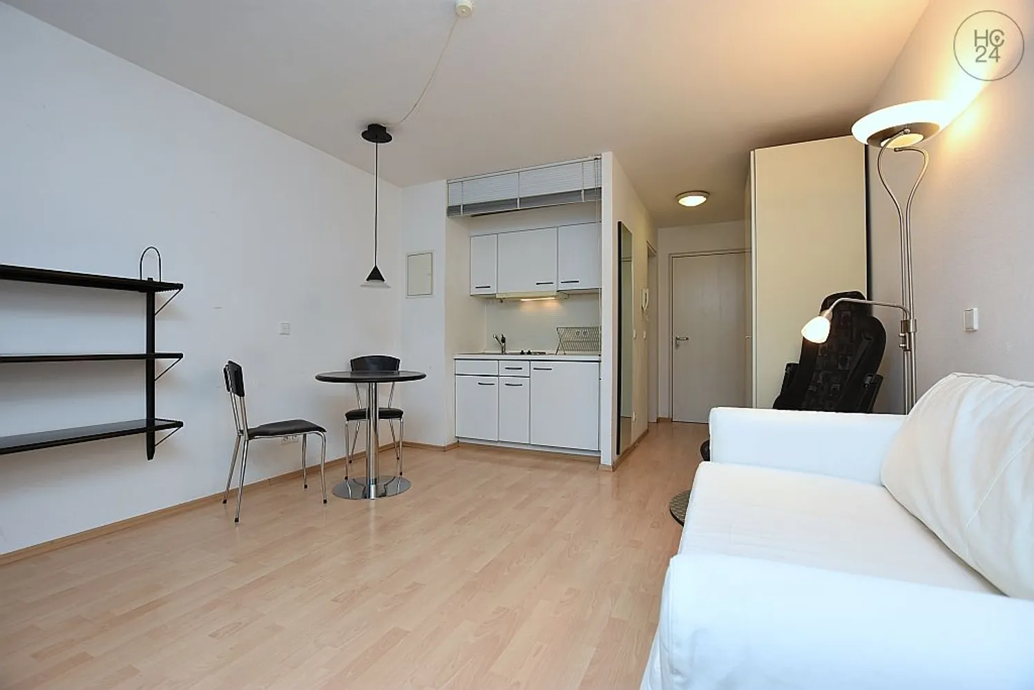 1 Zimmer Wohnung mit 25 m² in Stuttgart – Bild 2