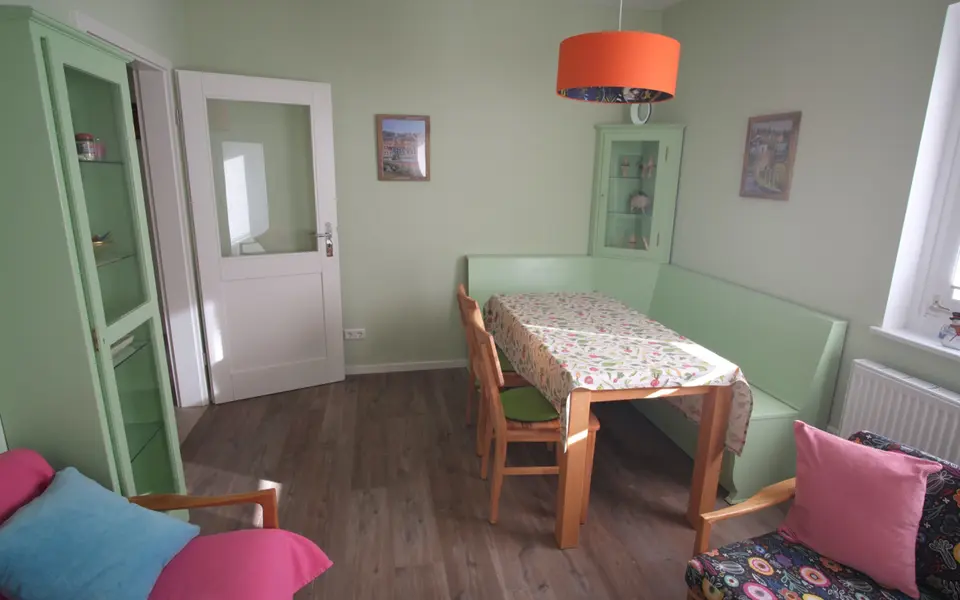 WG-Zimmer mit 63 m² in Stuttgart – Bild 4