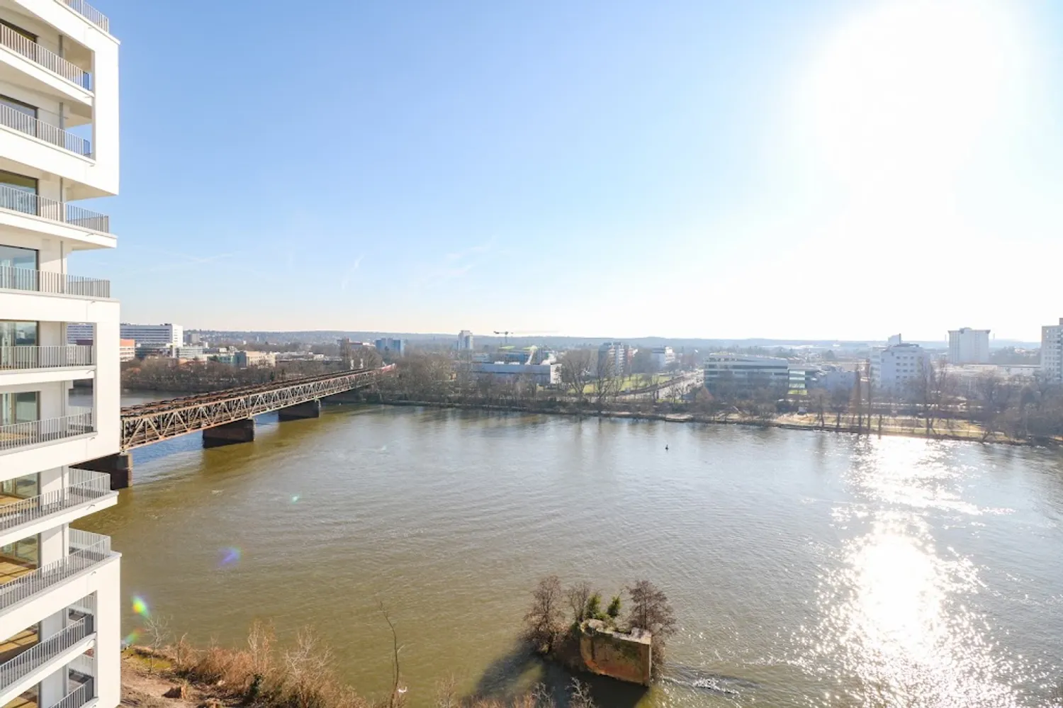 4 Zimmer Wohnung mit 139 m² in Frankfurt am Main – Bild 8