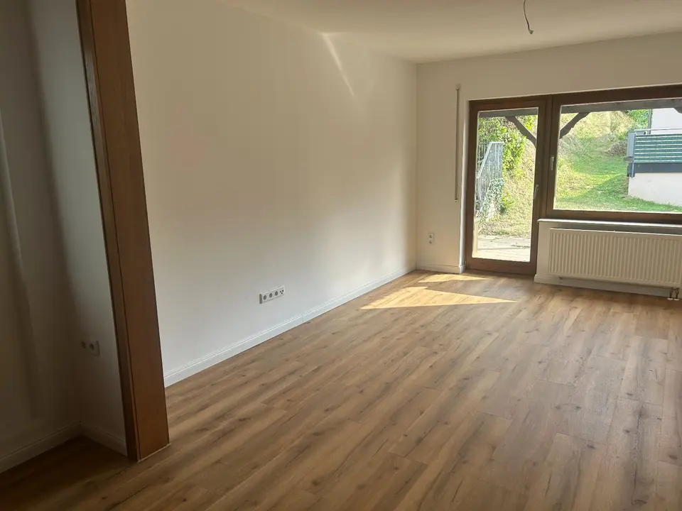6 Zimmer Haus mit 130 m² in Aschaffenburg – Bild 1
