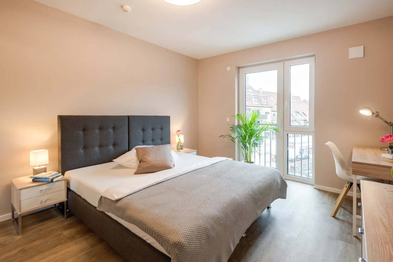 2 Zimmer Wohnung mit 65 m² in München – Bild 1