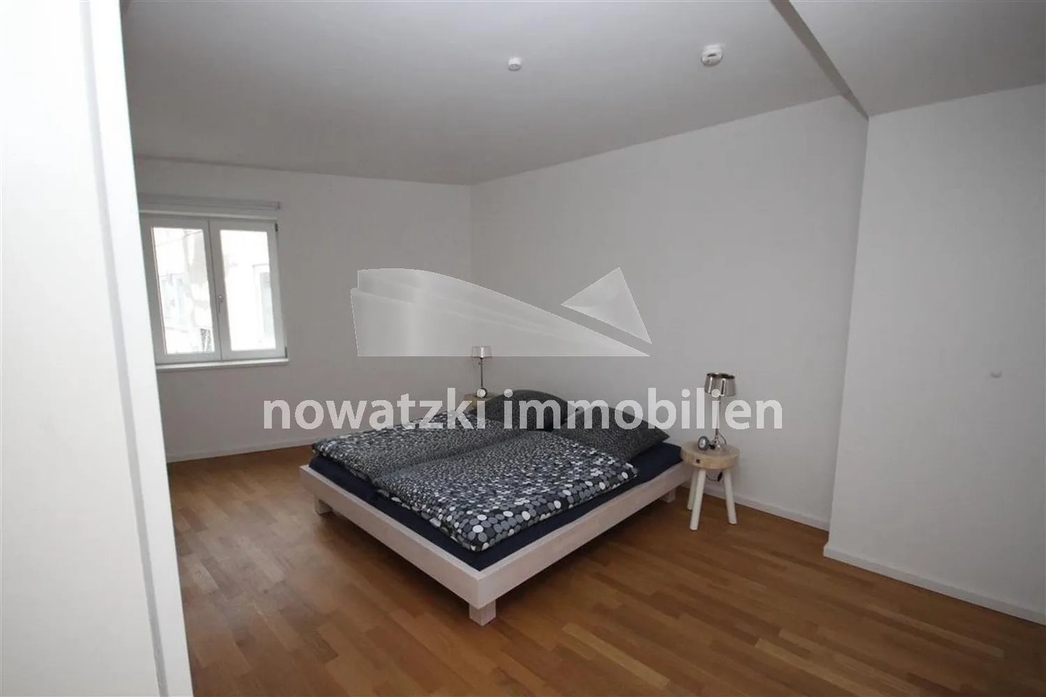 4 Zimmer Wohnung mit 128 m² in Lübeck – Bild 1