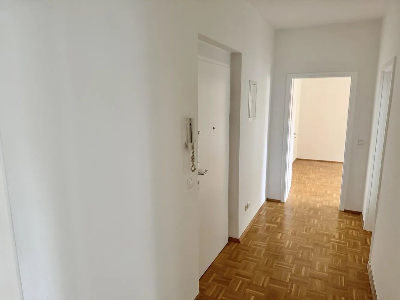 2 Zimmer Wohnung mit 60 m² in Dresden – Bild 11