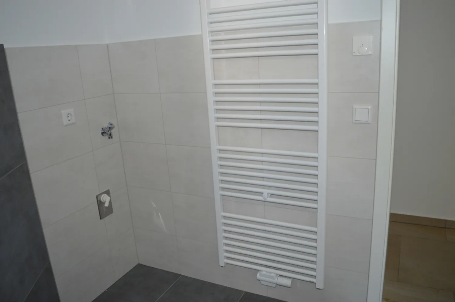 4 Zimmer Wohnung mit 99 m² in Magdeburg – Bild 3