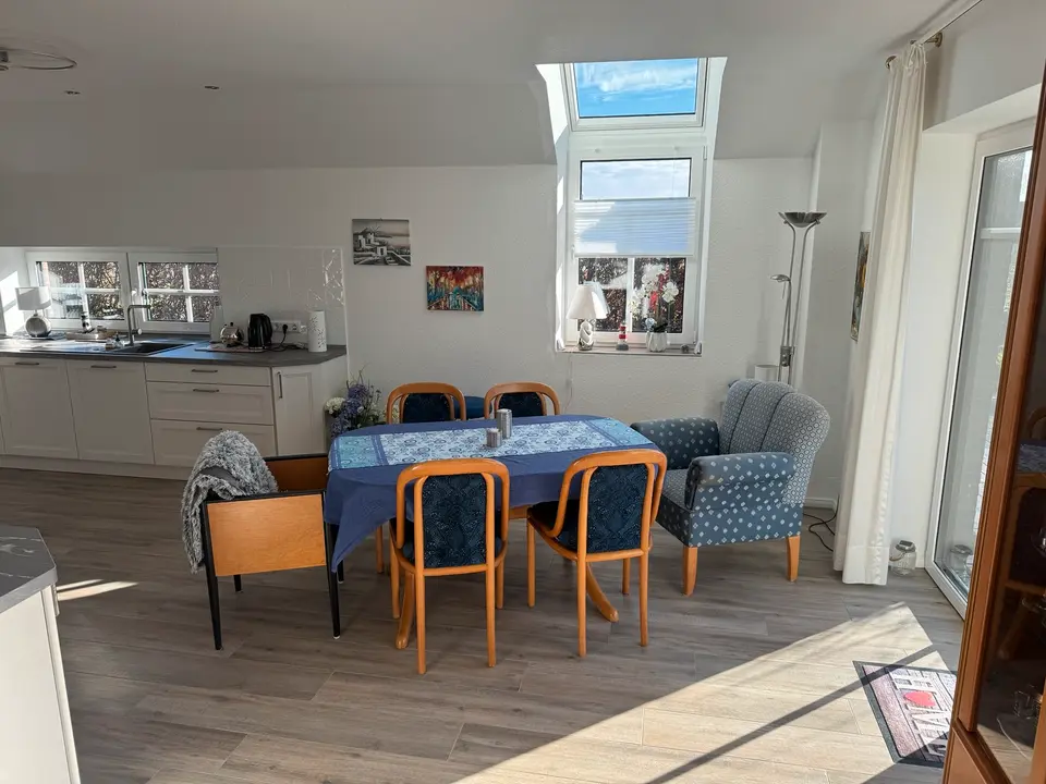 3 Zimmer Wohnung mit 110 m² in Norden – Bild 4