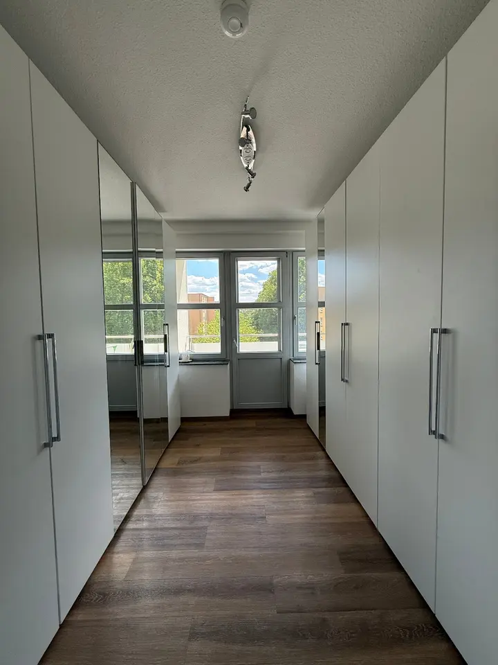 4 Zimmer Wohnung mit 120 m² in Riesa – Bild 3