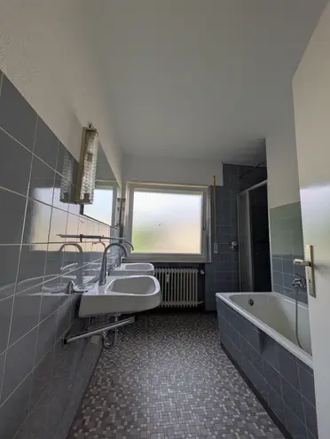 4 Zimmer Wohnung mit 110 m² in Stuttgart – Bild 4