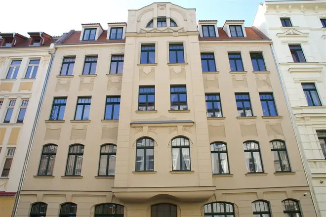 3 Zimmer Wohnung mit 89 m² in Halle (Saale) – Bild 2