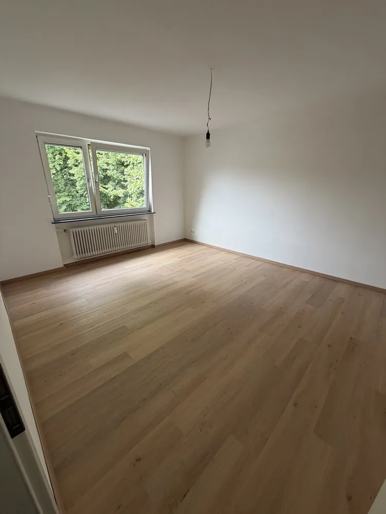 3 Zimmer Wohnung mit 75 m² in Wiesbaden – Bild 4