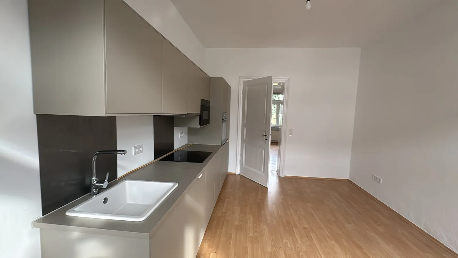 3 room apartment with 110 m² in Cologne – Photo 2