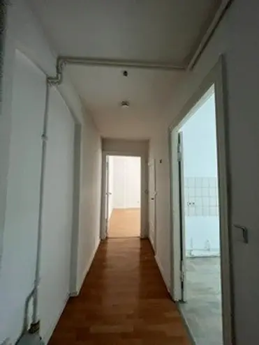 4 Zimmer Wohnung mit 100 m² in Berlin – Bild 5
