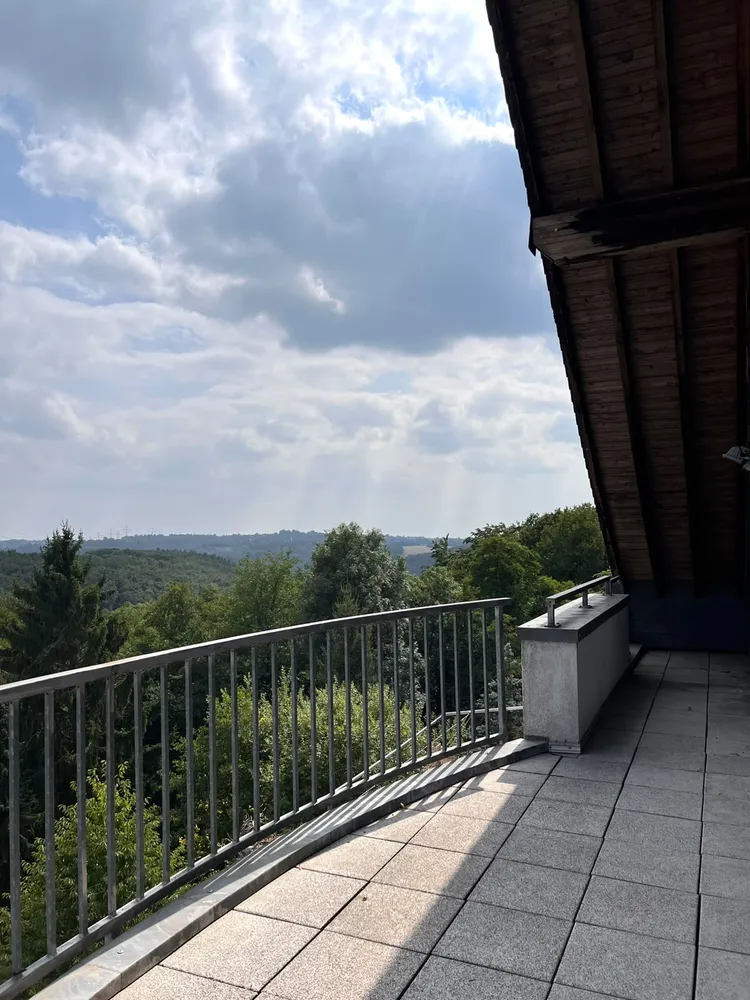 3 Zimmer Wohnung mit 110 m² in Wuppertal – Bild 1