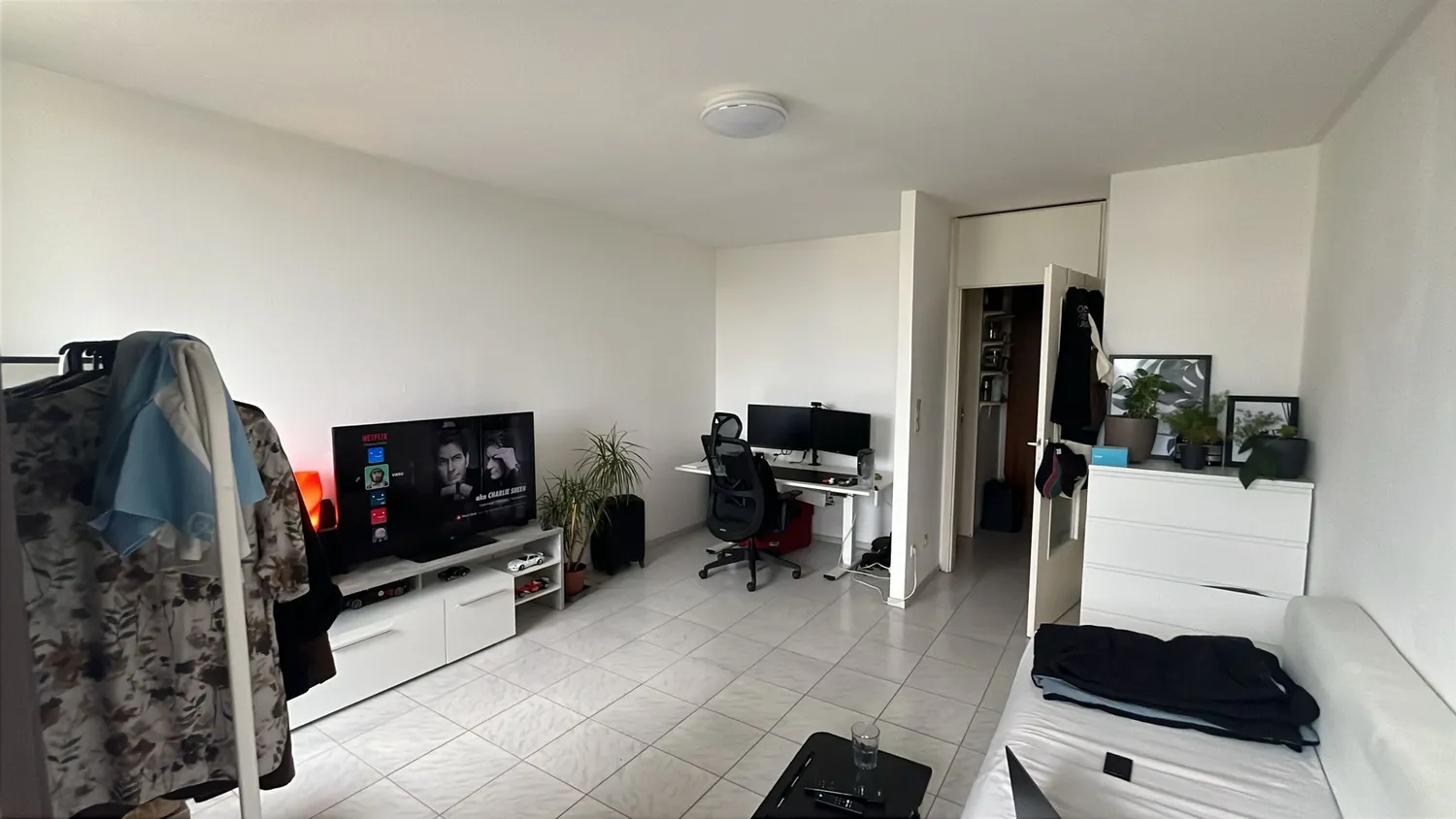 1 room apartment with 28 m² in Regensburg – Photo 2