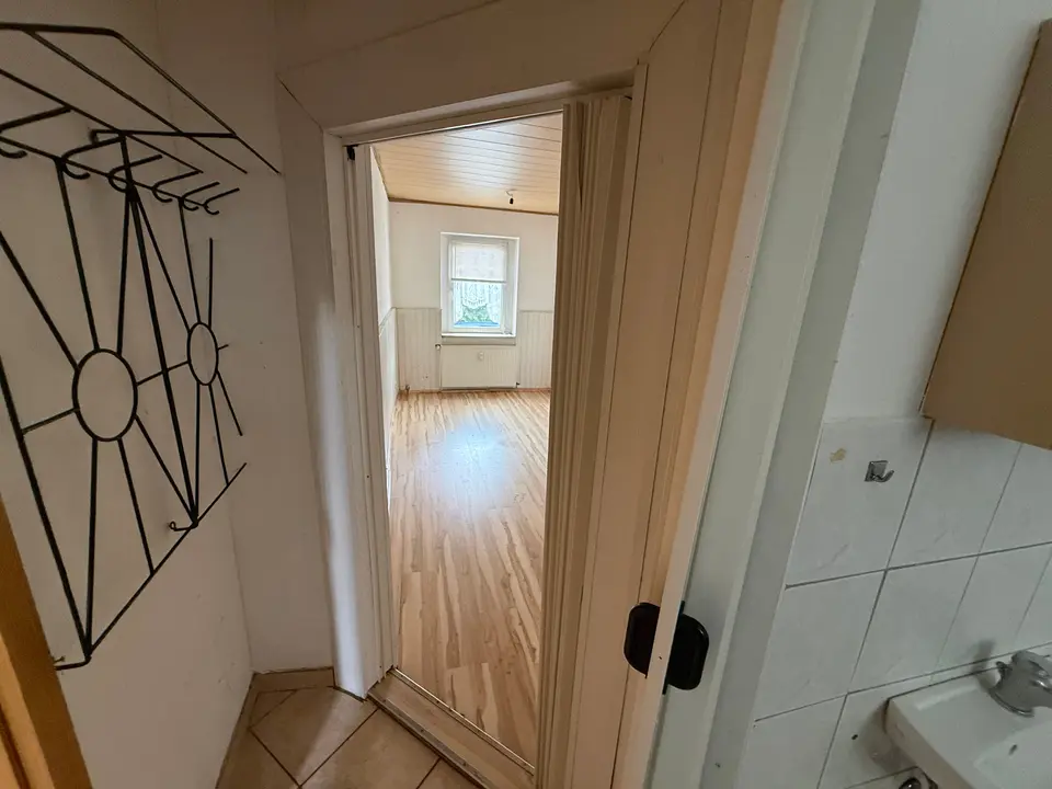 2 Zimmer Wohnung mit 20 m² in Greiz – Bild 8