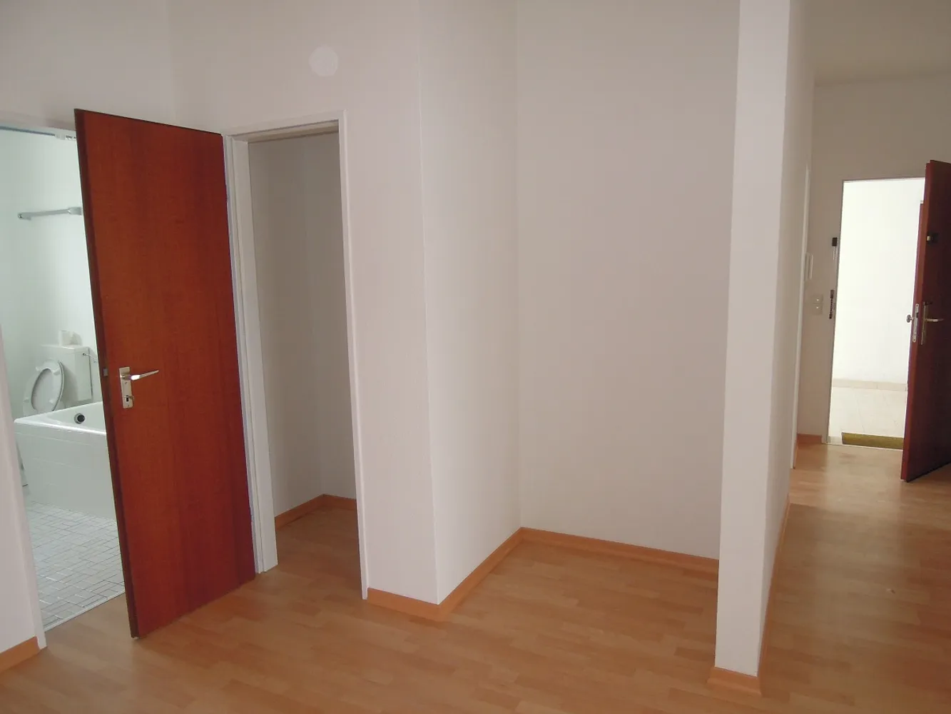 3 Zimmer Wohnung mit 81 m² in Frankfurt am Main – Bild 9