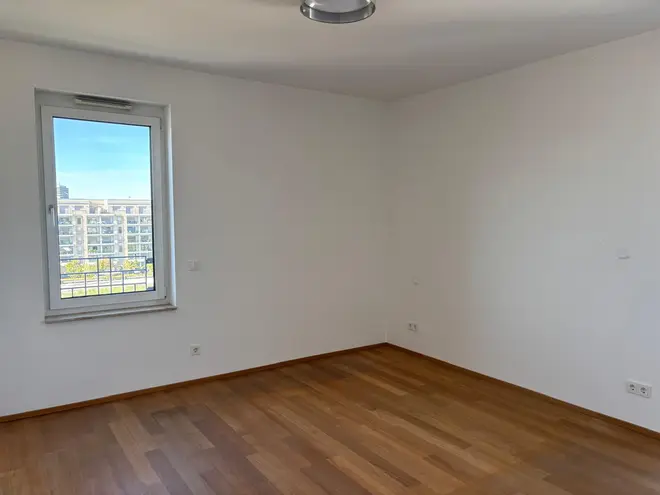 2 Zimmer Wohnung mit 92 m² in Frankfurt am Main – Bild 11