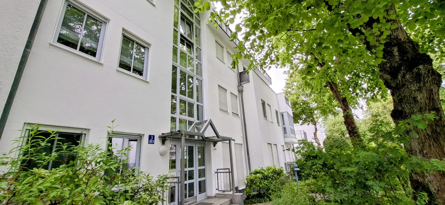 2 room apartment with 75 m² in Munich – Photo 3