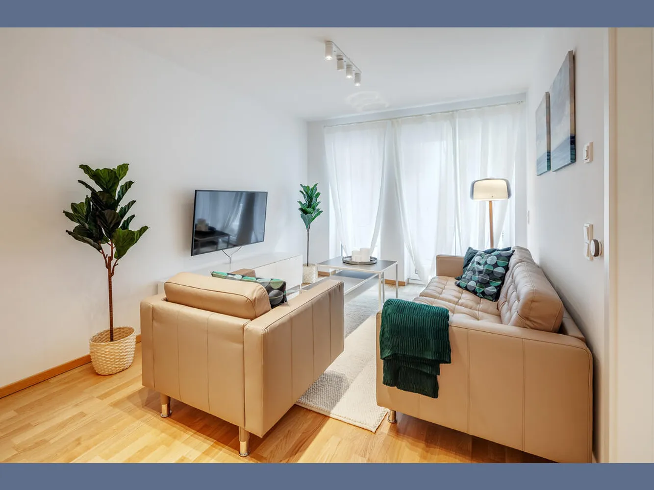 4 Zimmer Wohnung mit 87 m² in München – Bild 1