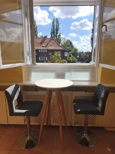 2 Zimmer Wohnung mit 68 m² in Berlin – Bild 1