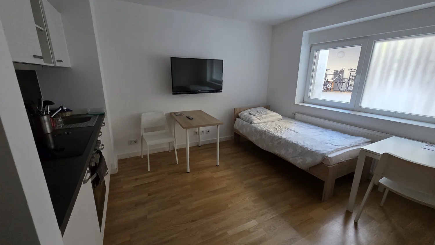 1 Zimmer Wohnung mit 23 m² in Köln – Bild 2