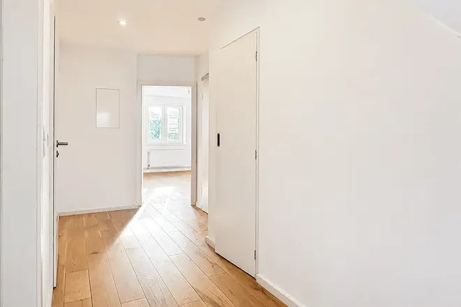 3 Zimmer Wohnung mit 140 m² in Berlin – Bild 2
