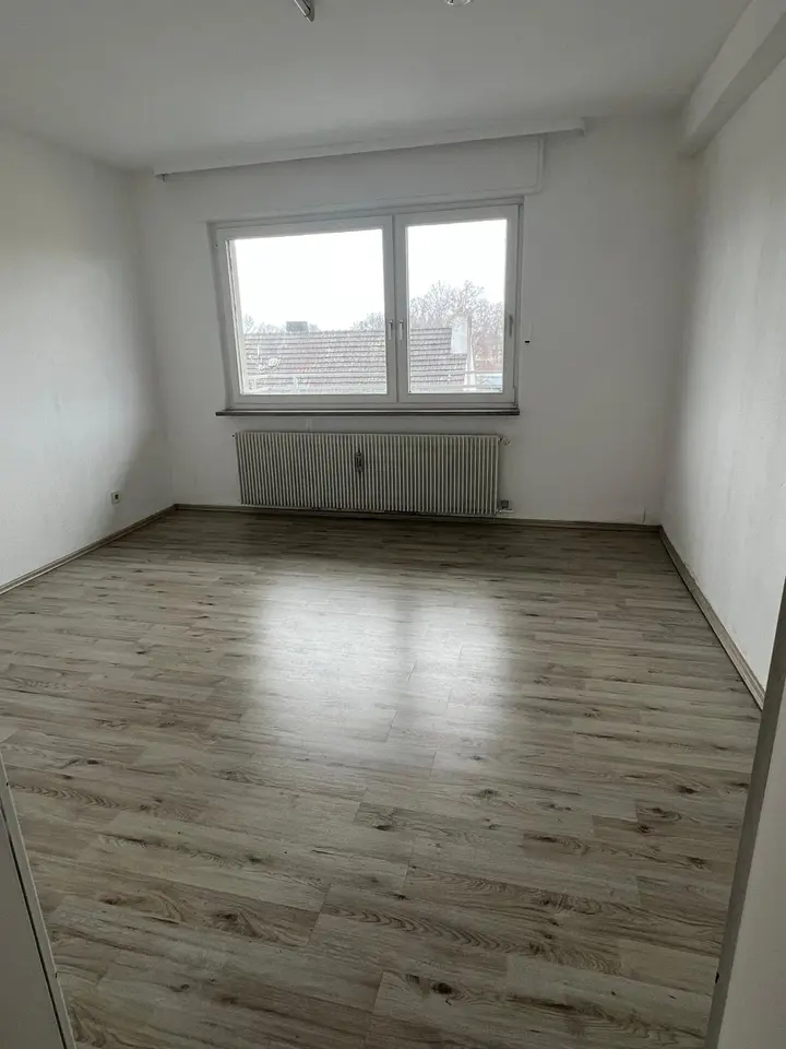 2 Zimmer Wohnung mit 67 m² in Oberhausen – Bild 3