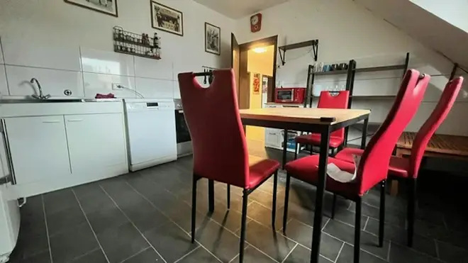 WG-Zimmer mit 10 m² in Düsseldorf – Bild 2