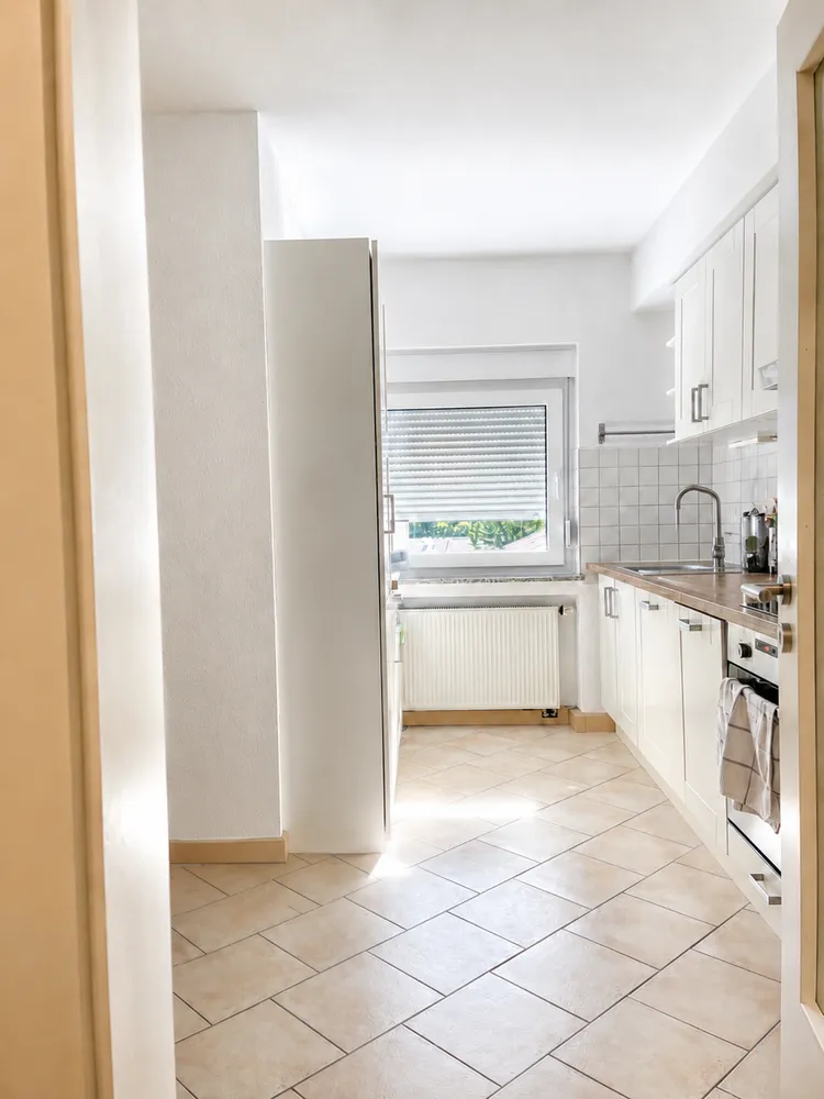 3 Zimmer Wohnung mit 80 m² in Wiesbaden – Bild 3