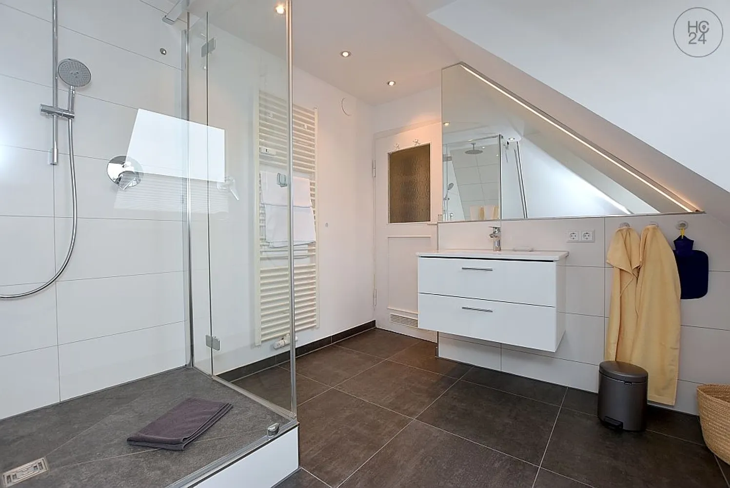 2 Zimmer Wohnung mit 67 m² in Stuttgart – Bild 4