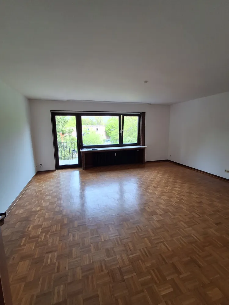 3 Zimmer Wohnung mit 103 m² in Krefeld – Bild 2
