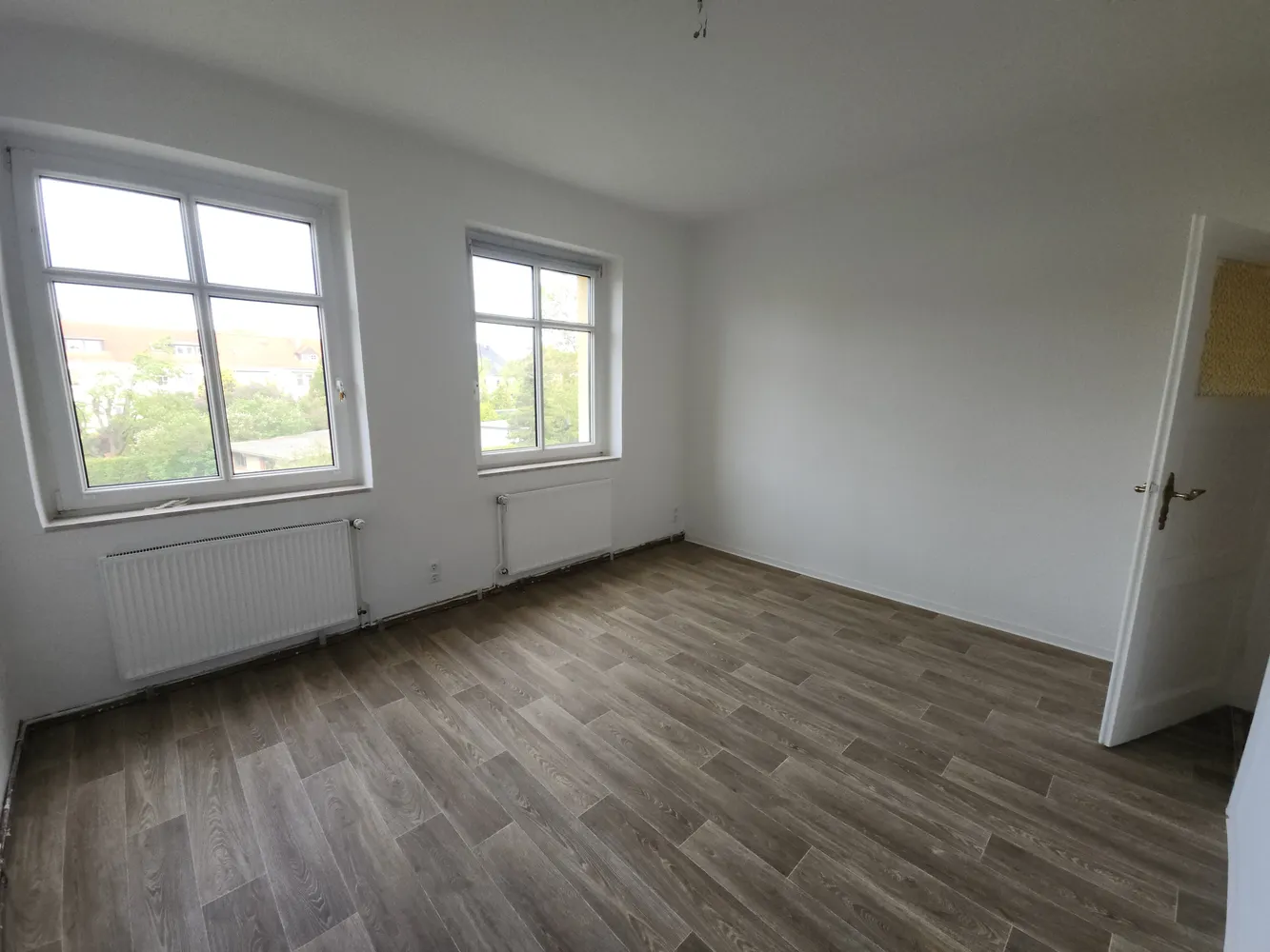 5 Zimmer Wohnung mit 100 m² in Dessau-Roßlau – Bild 4