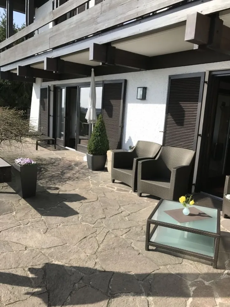 6 Zimmer Haus mit 235 m² in Landshut – Bild 11