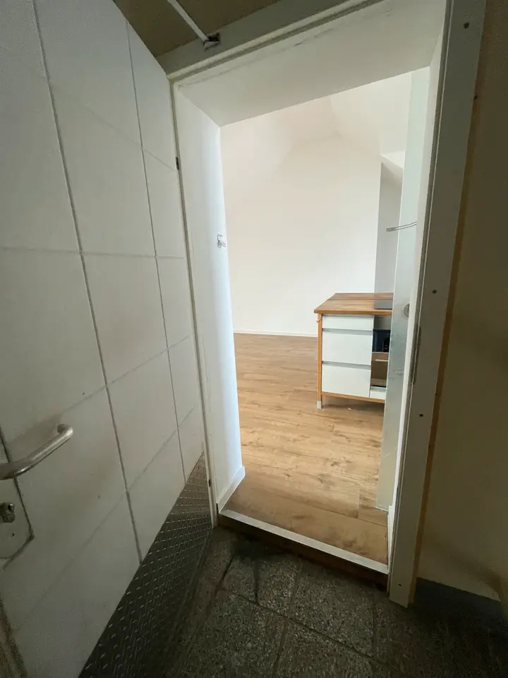 4 Zimmer Wohnung mit 80 m² in Erfurt – Bild 10