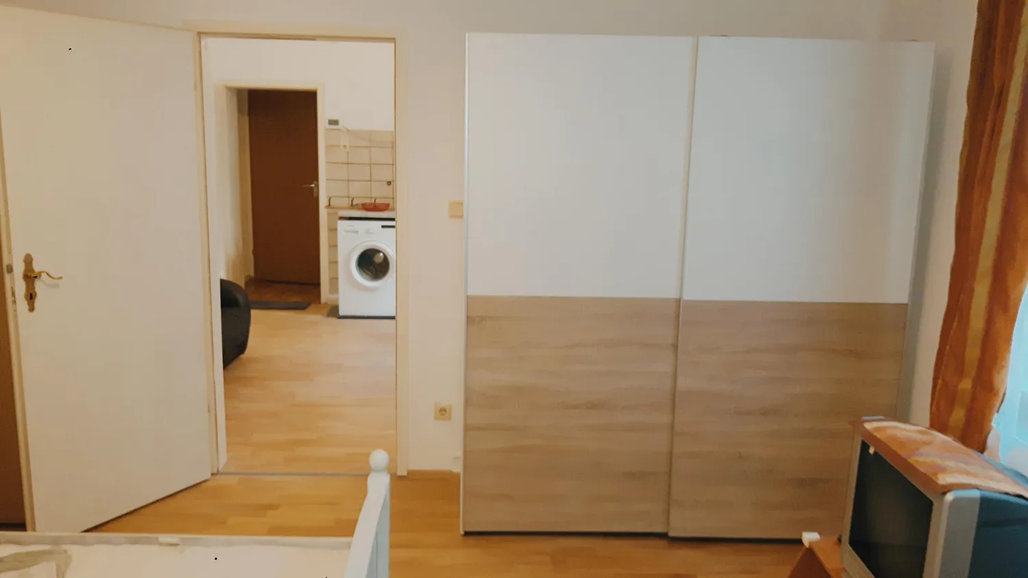 2 Zimmer Wohnung mit 40 m² in Köln – Bild 2