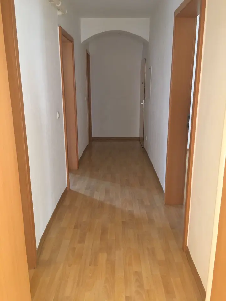 4 Zimmer Wohnung mit 98 m² in Nürnberg – Bild 8