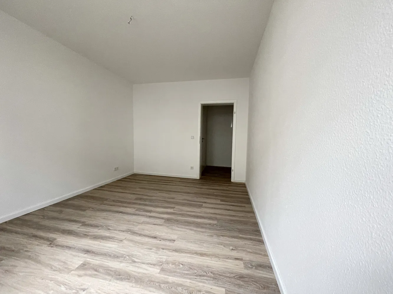2 Zimmer Wohnung mit 42 m² in Chemnitz – Bild 4