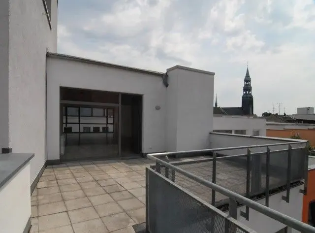 4 Zimmer Wohnung mit 192 m² in Zwickau – Bild 6