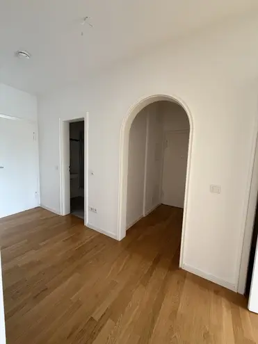 4 Zimmer Wohnung mit 124 m² in Dresden – Bild 3