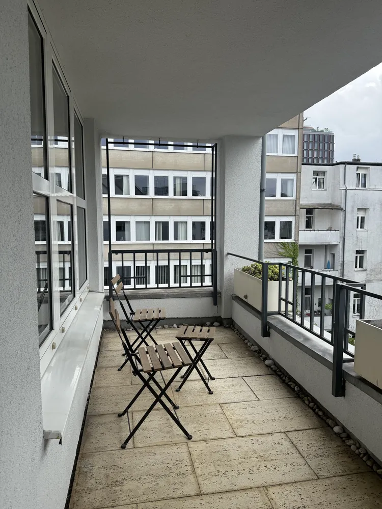 2 Zimmer Wohnung mit 66 m² in Düsseldorf – Bild 11