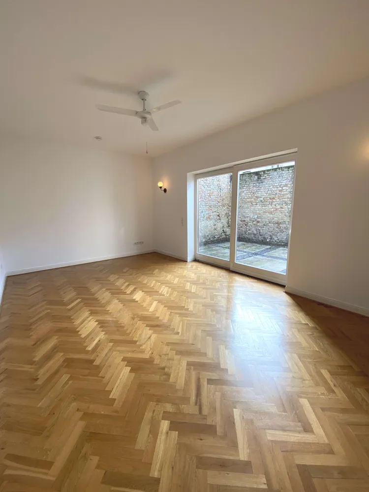 2 room apartment with 100 m² in Wiesbaden – Photo 9