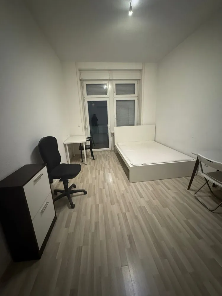 1 Zimmer Wohnung mit 14 m² in Frankfurt am Main – Bild 2