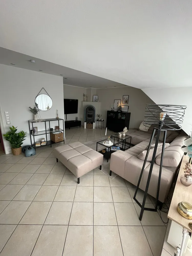 3 Zimmer Wohnung mit 104 m² in Oberhausen – Bild 2