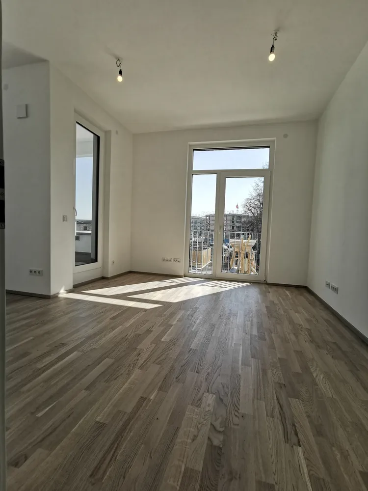 3 Zimmer Wohnung mit 72 m² in München – Bild 2