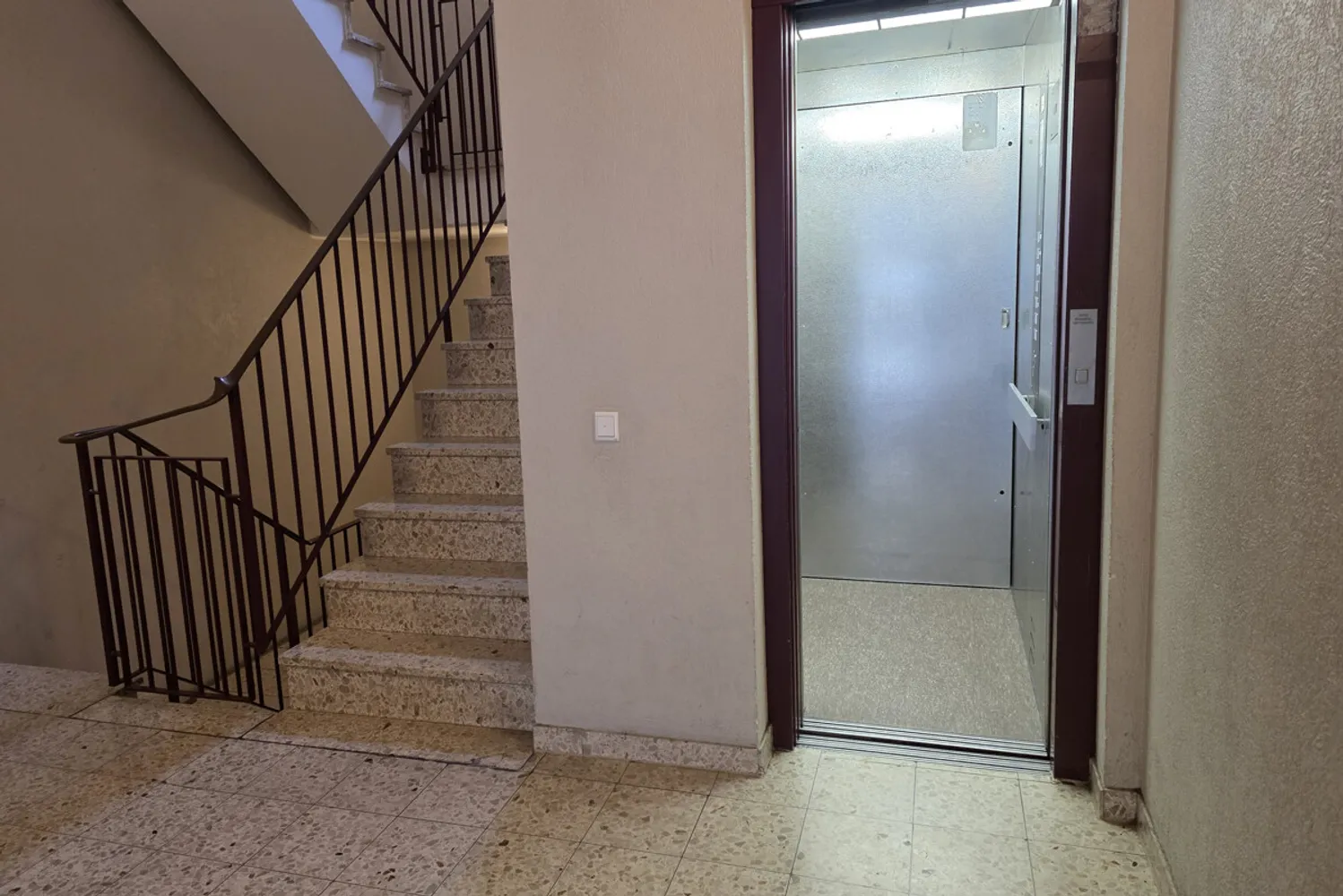 2 Zimmer Wohnung mit 69 m² in Solingen – Bild 10