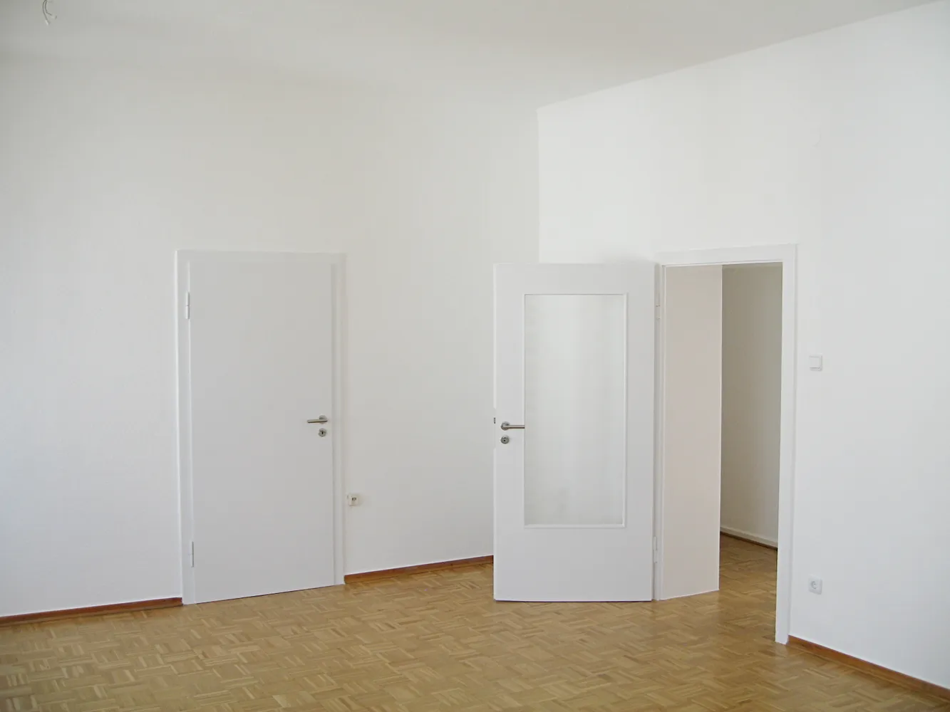 3 Zimmer Wohnung mit 90 m² in Mönchengladbach – Bild 2