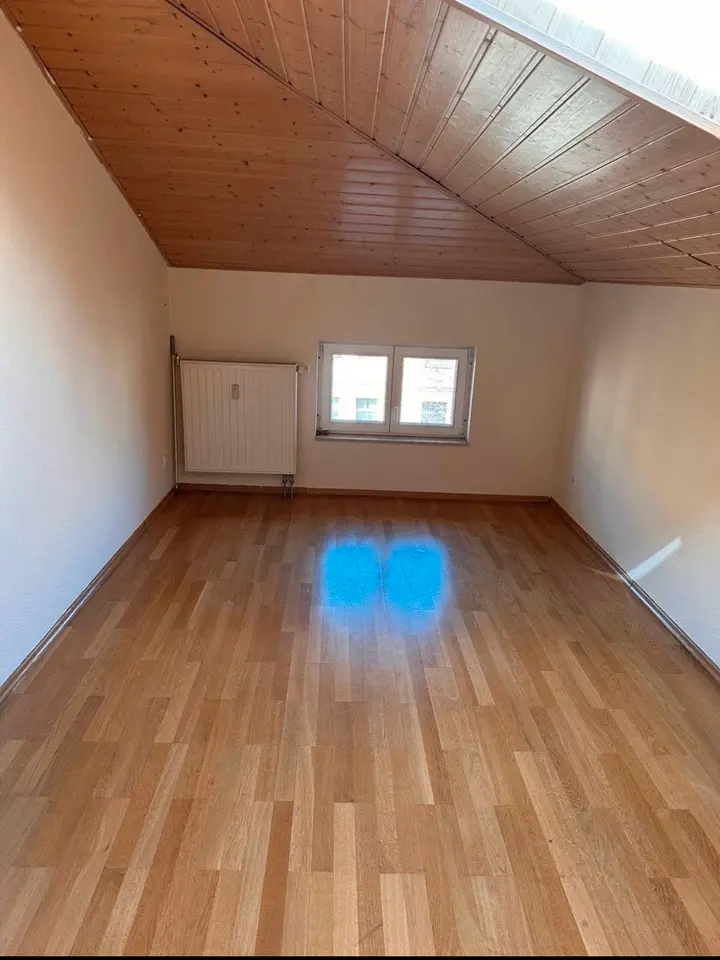 2 Zimmer Wohnung mit 38 m² in Halle (Saale) – Bild 3