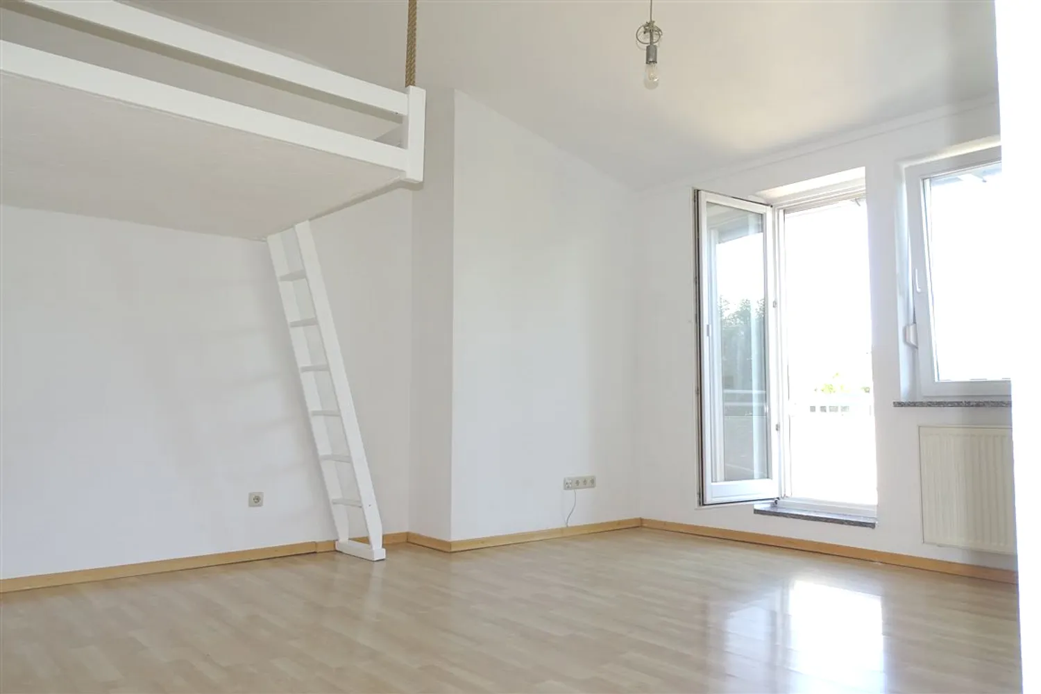 1 Zimmer Wohnung mit 35 m² in München – Bild 7
